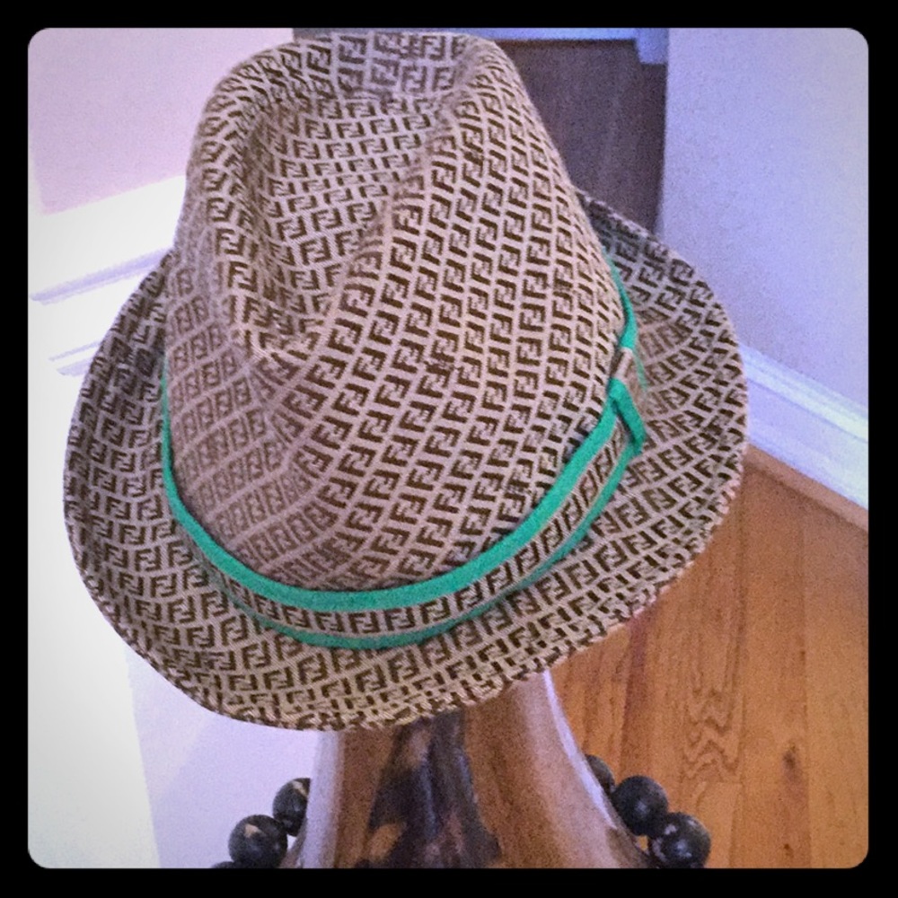 Kids Fendi Hat size 1